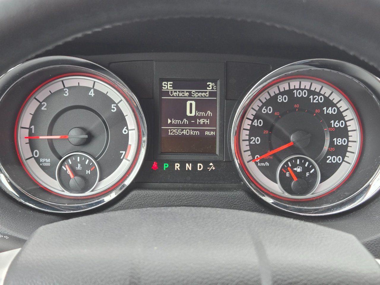 2015 Dodge Grand Caravan Crew Plus - Photo #16