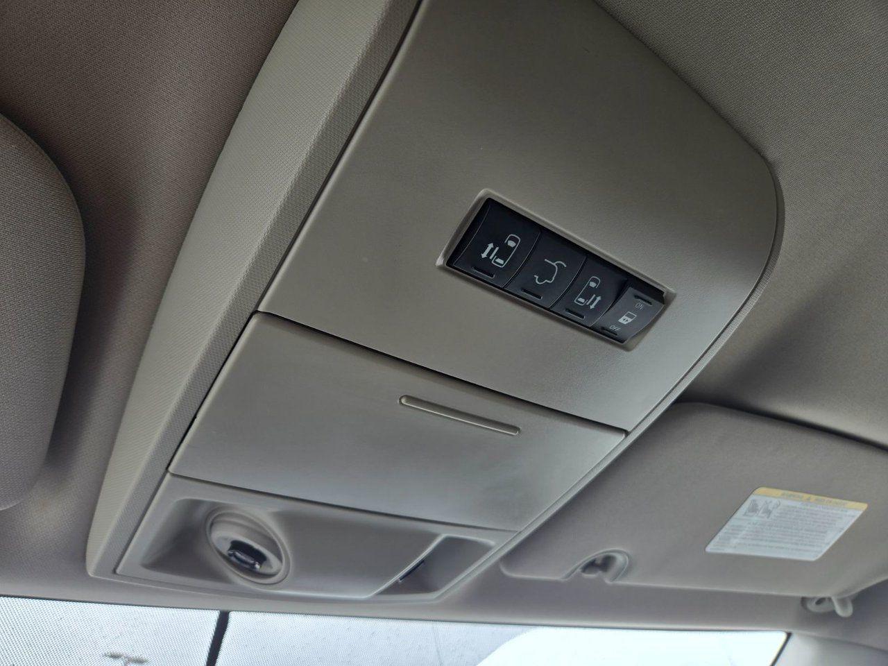 2015 Dodge Grand Caravan Crew Plus - Photo #20