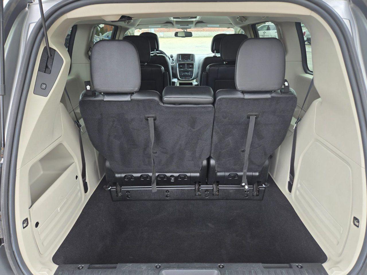 2015 Dodge Grand Caravan Crew Plus - Photo #25