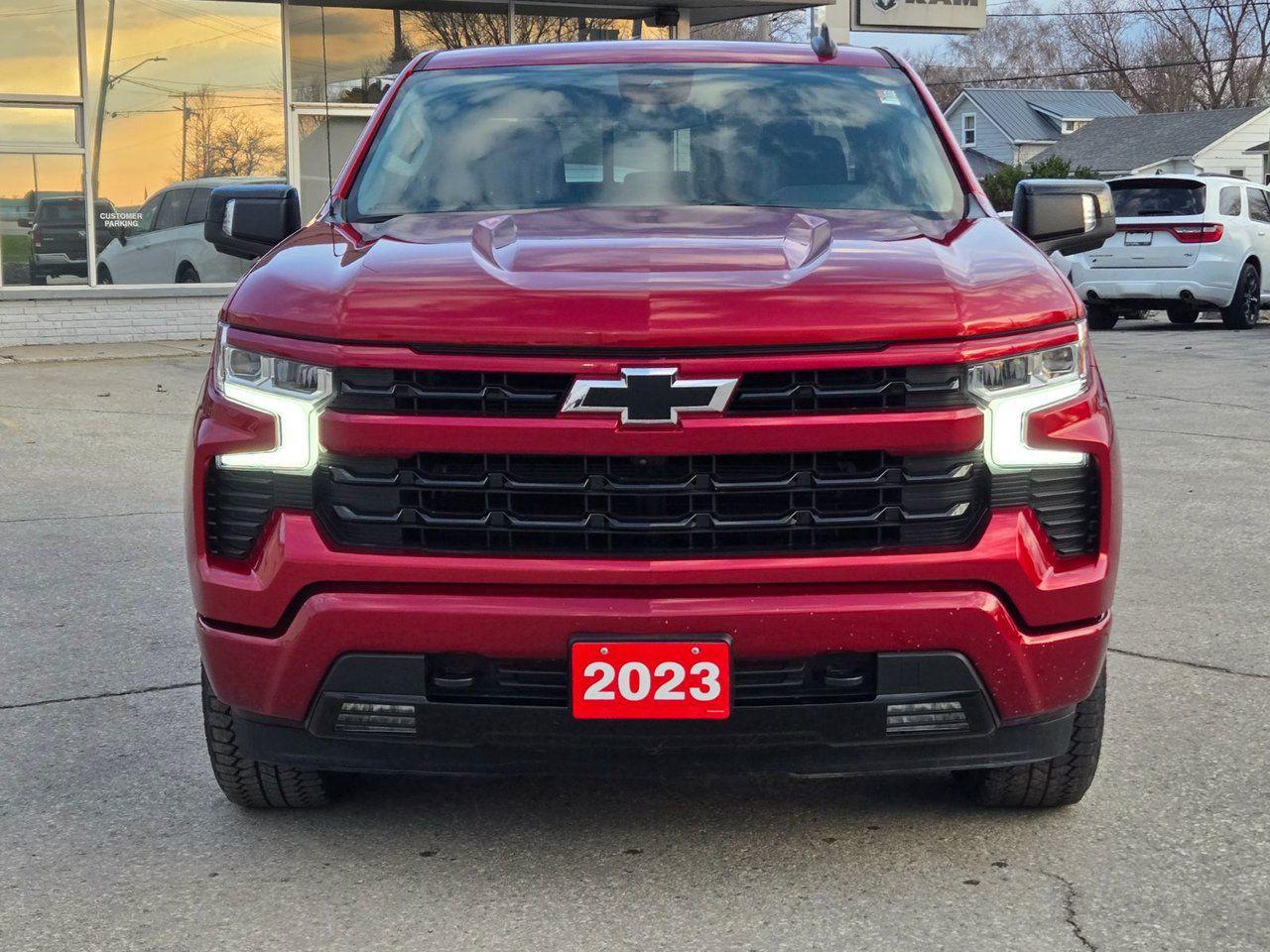 2023 Chevrolet Silverado 1500 RST - Photo #2