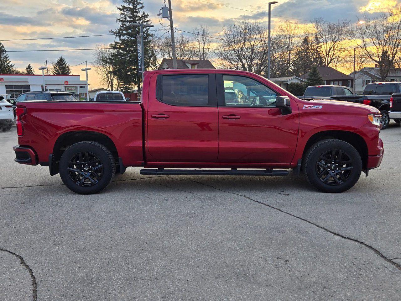 2023 Chevrolet Silverado 1500 RST - Photo #4
