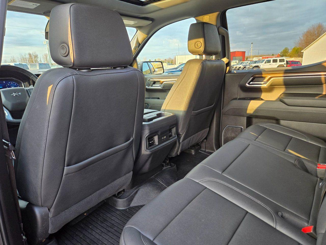 2023 Chevrolet Silverado 1500 RST - Photo #25