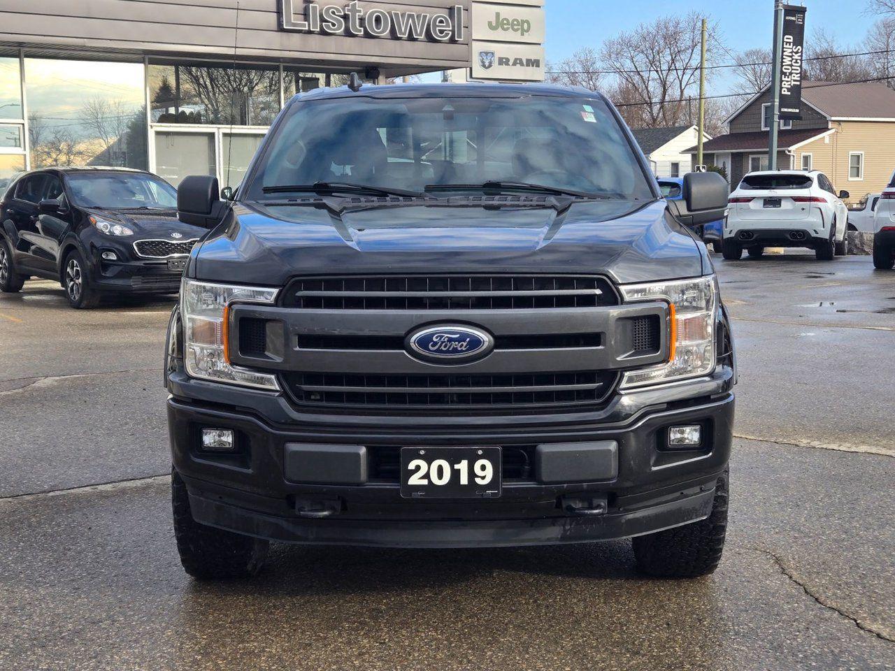 2019 Ford F-150 XLT - Photo #2
