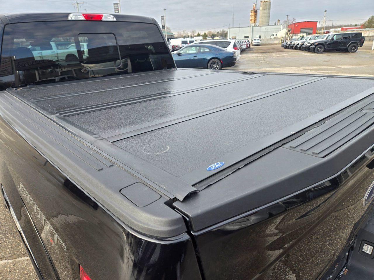 2019 Ford F-150 XLT - Photo #11