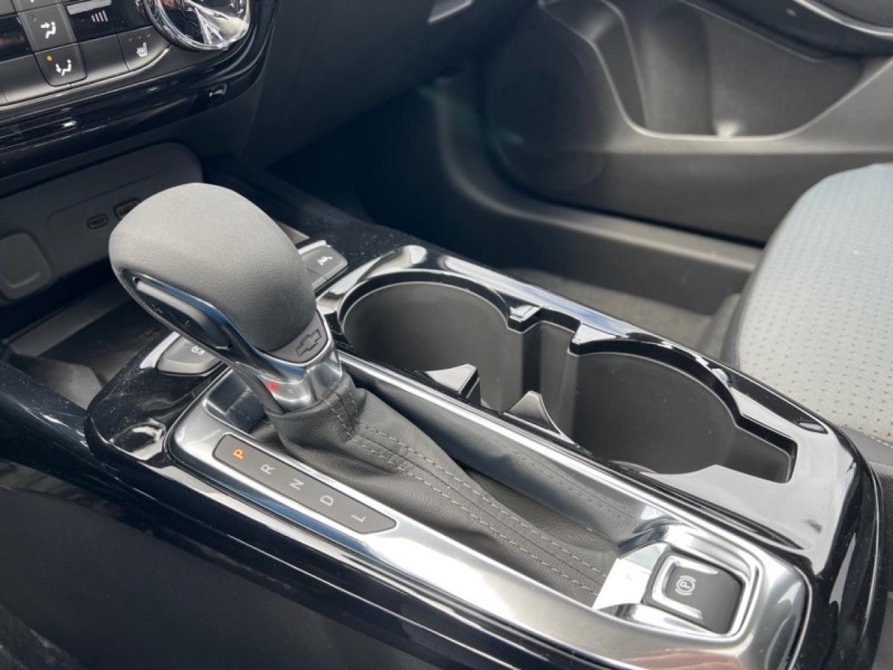 2025 Chevrolet Trax LT  - Heated Seats -  Remote Start Photo