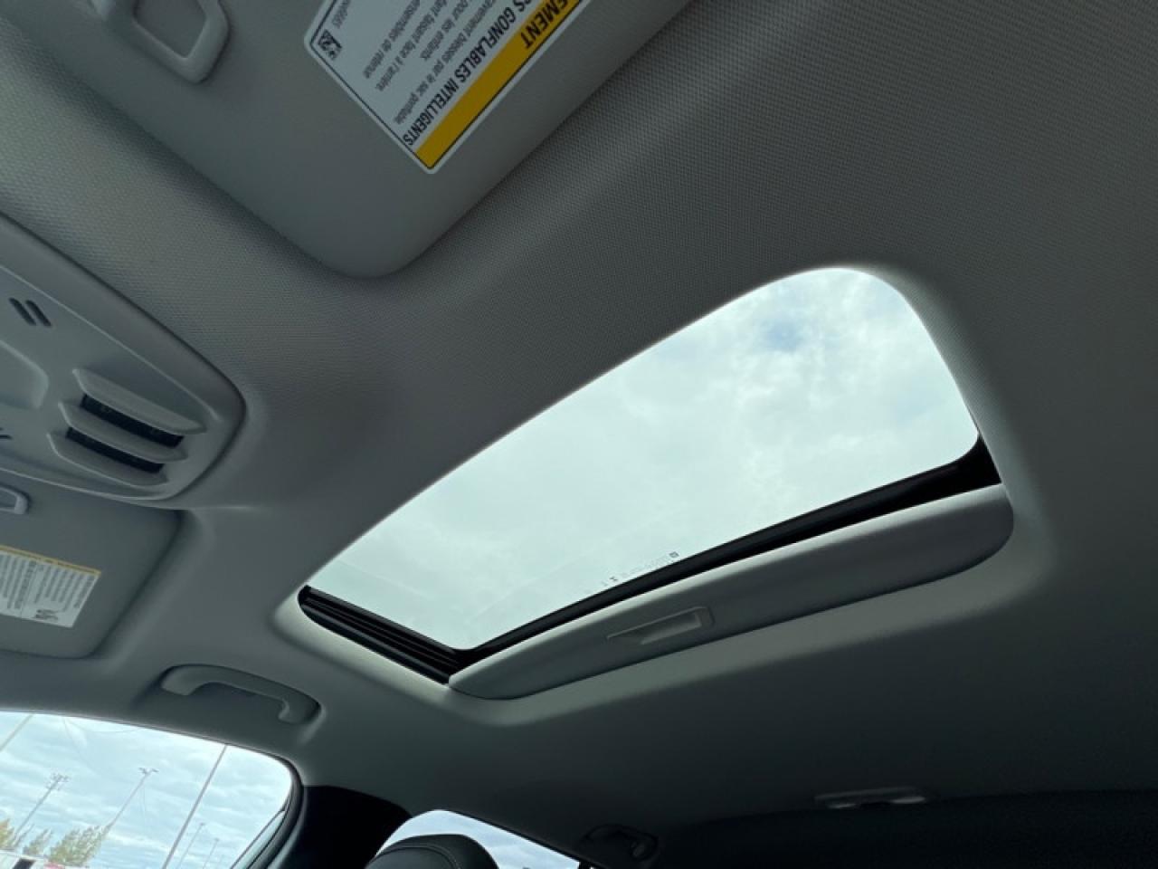 2025 Chevrolet Trax LT  - Heated Seats -  Remote Start Photo