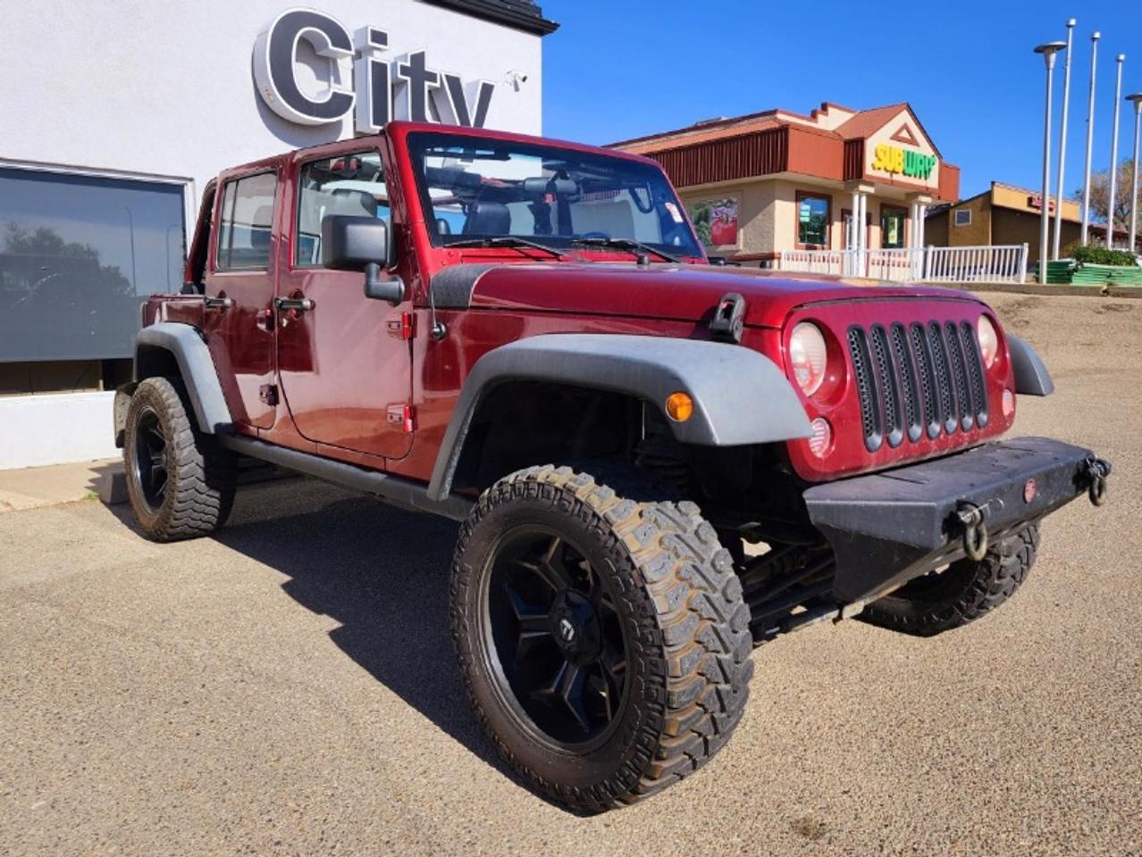 2011 Jeep Wrangler UNLIMITED SPORT Photo3