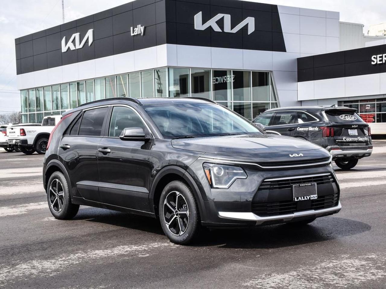 New 2025 Kia NIRO PLUG-IN Hybrid EX Premium for sale in Chatham, ON