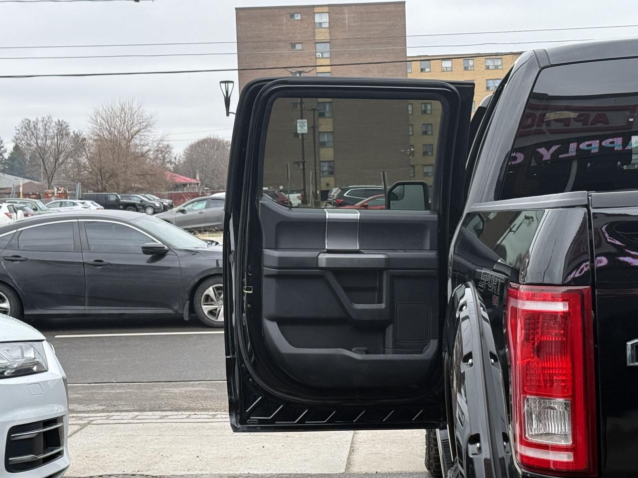 2017 Ford F-150 XLT | 5.0 V8 | NAVI | APPLE CARPLAY | - Photo #35