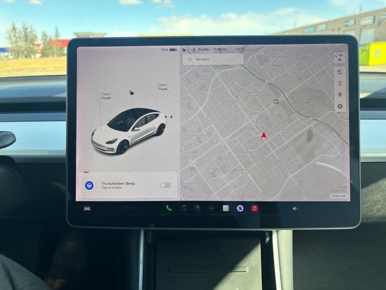 Used 2018 Tesla Model 3 Long Range Battery PANO ROOF, HEATED LEATHER SEATS for sale in Calgary, AB
