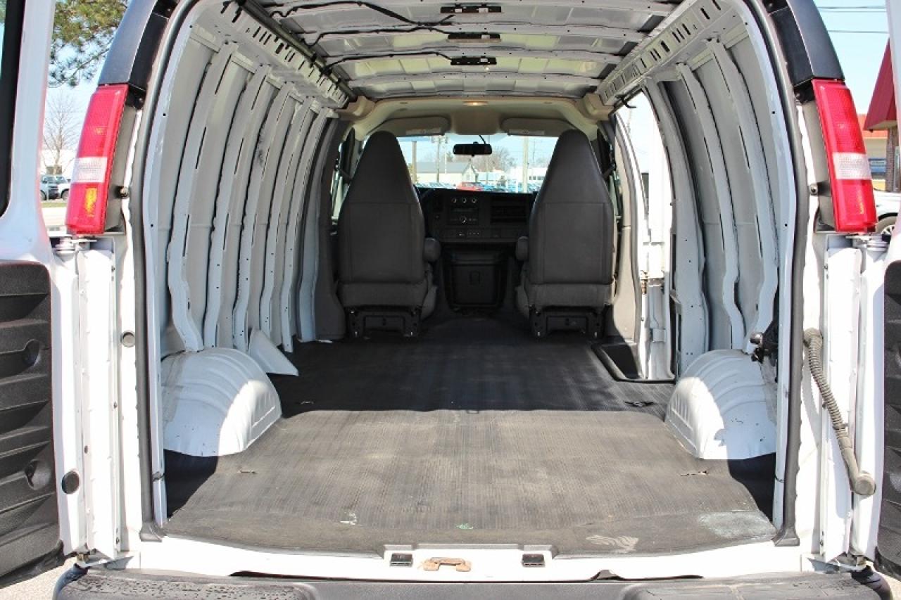 2021 GMC Savana Cargo Van 2500 Extended*Bluetooth*Rear Cam*OnStar*Low Ks Photo3