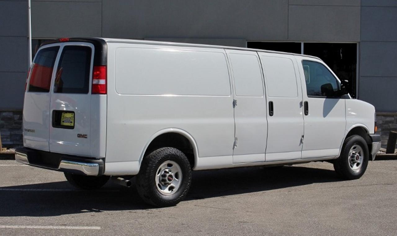 2021 GMC Savana Cargo Van 2500 Extended*Bluetooth*Rear Cam*OnStar*Low Ks - Photo #7