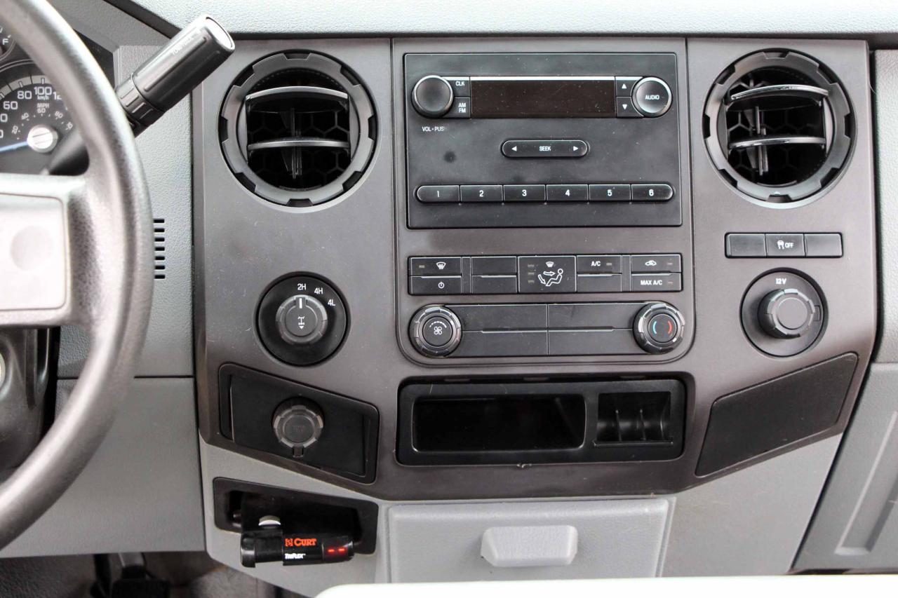 2012 Ford F-250 4WD Crew Cab 172" XL - Photo #21