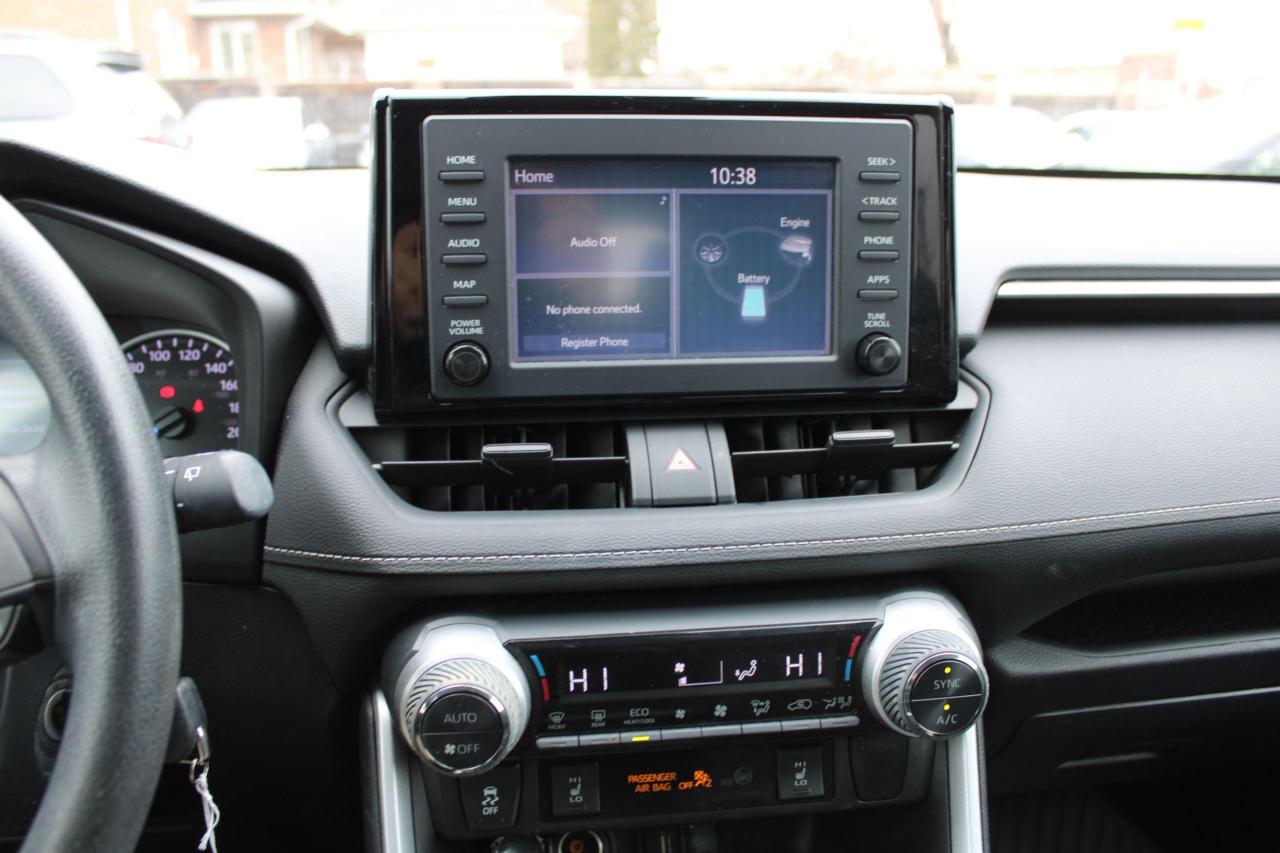 2021 Toyota RAV4 Hybrid LE AWD - Photo #12