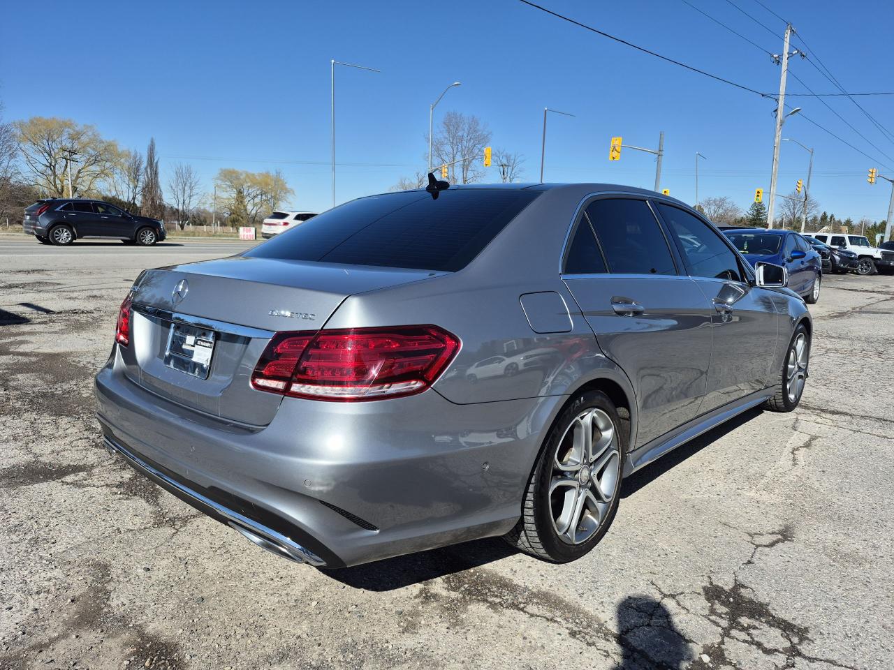 2014 Mercedes-Benz E-Class E 250 BlueTEC 4MATIC Photo3