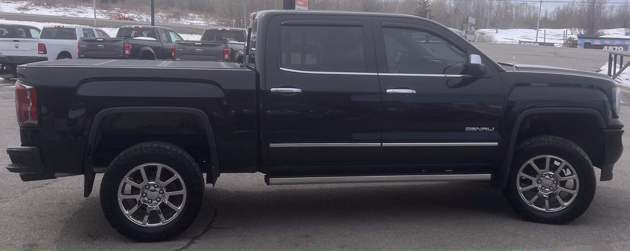 2017 GMC Sierra 1500 Denali - Photo #4