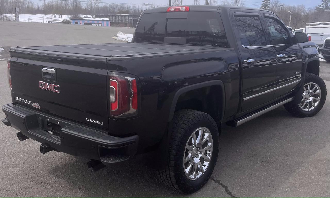 2017 GMC Sierra 1500 Denali - Photo #3