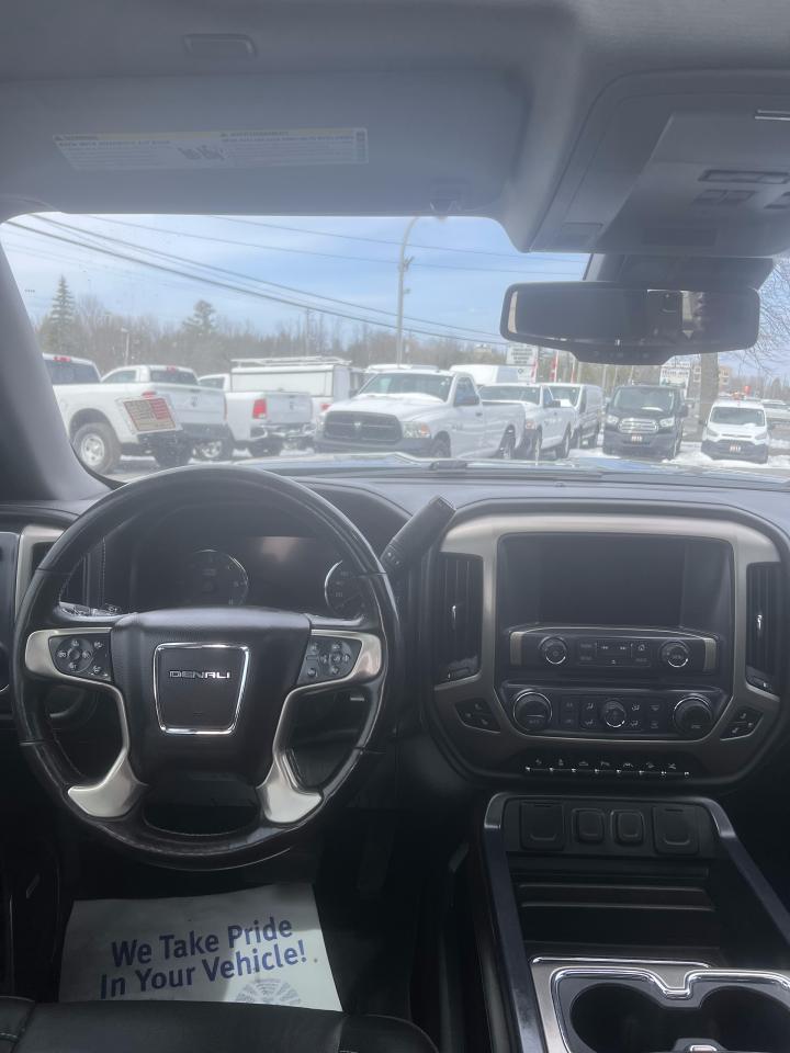 2017 GMC Sierra 1500 Denali - Photo #9