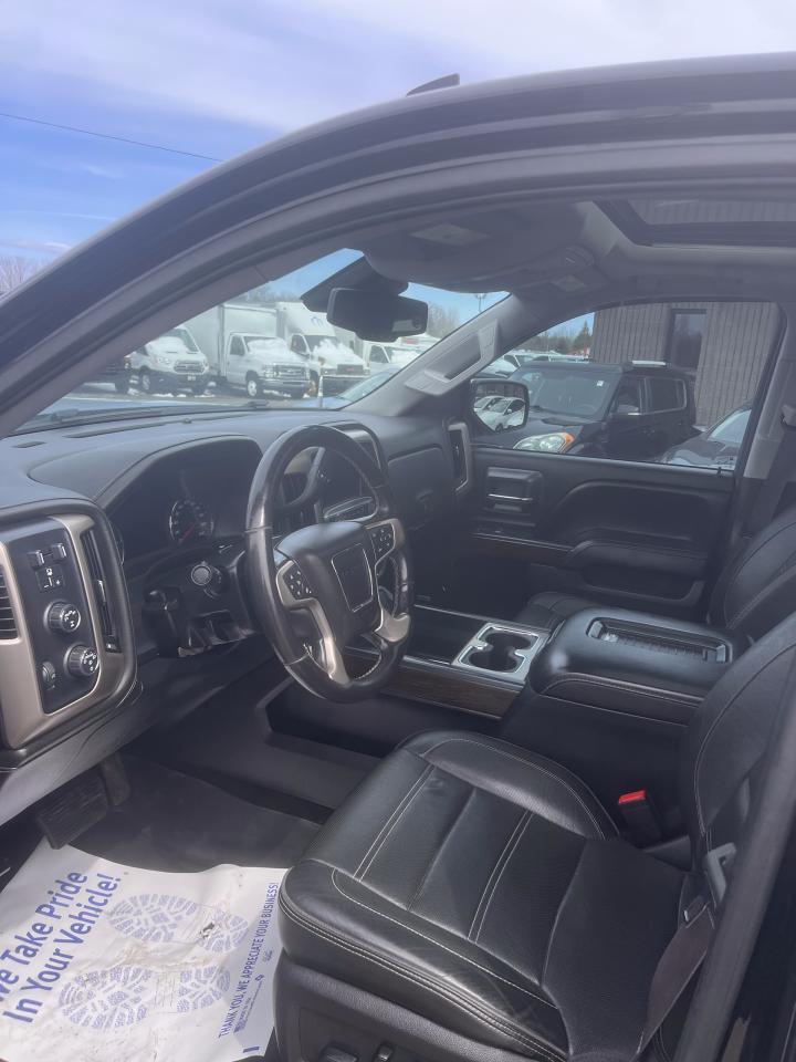 2017 GMC Sierra 1500 Denali - Photo #8