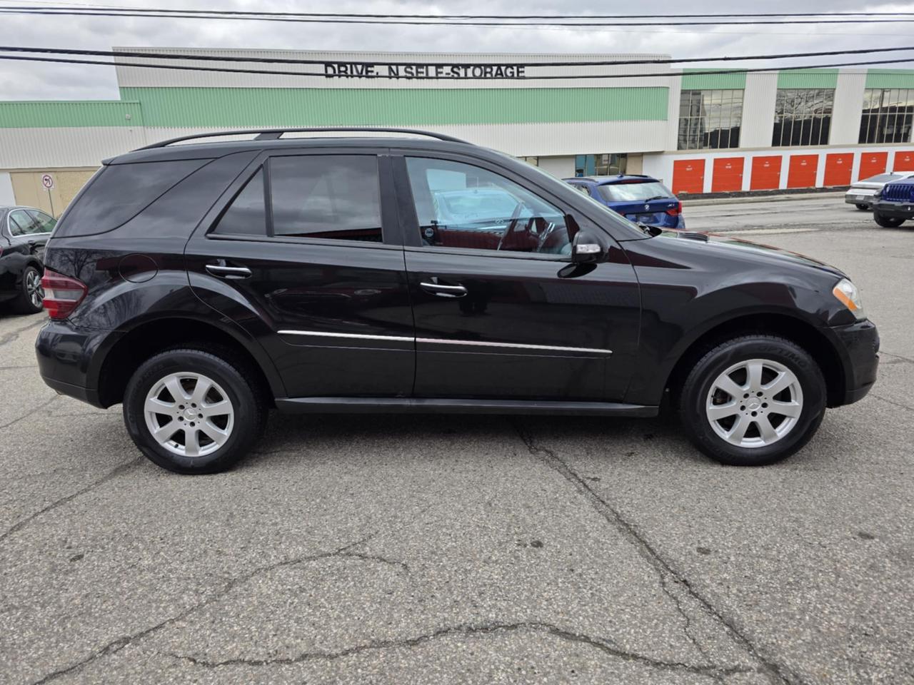 2008 Mercedes-Benz M-Class ML 320 CDI 4Matic Diesel Photo