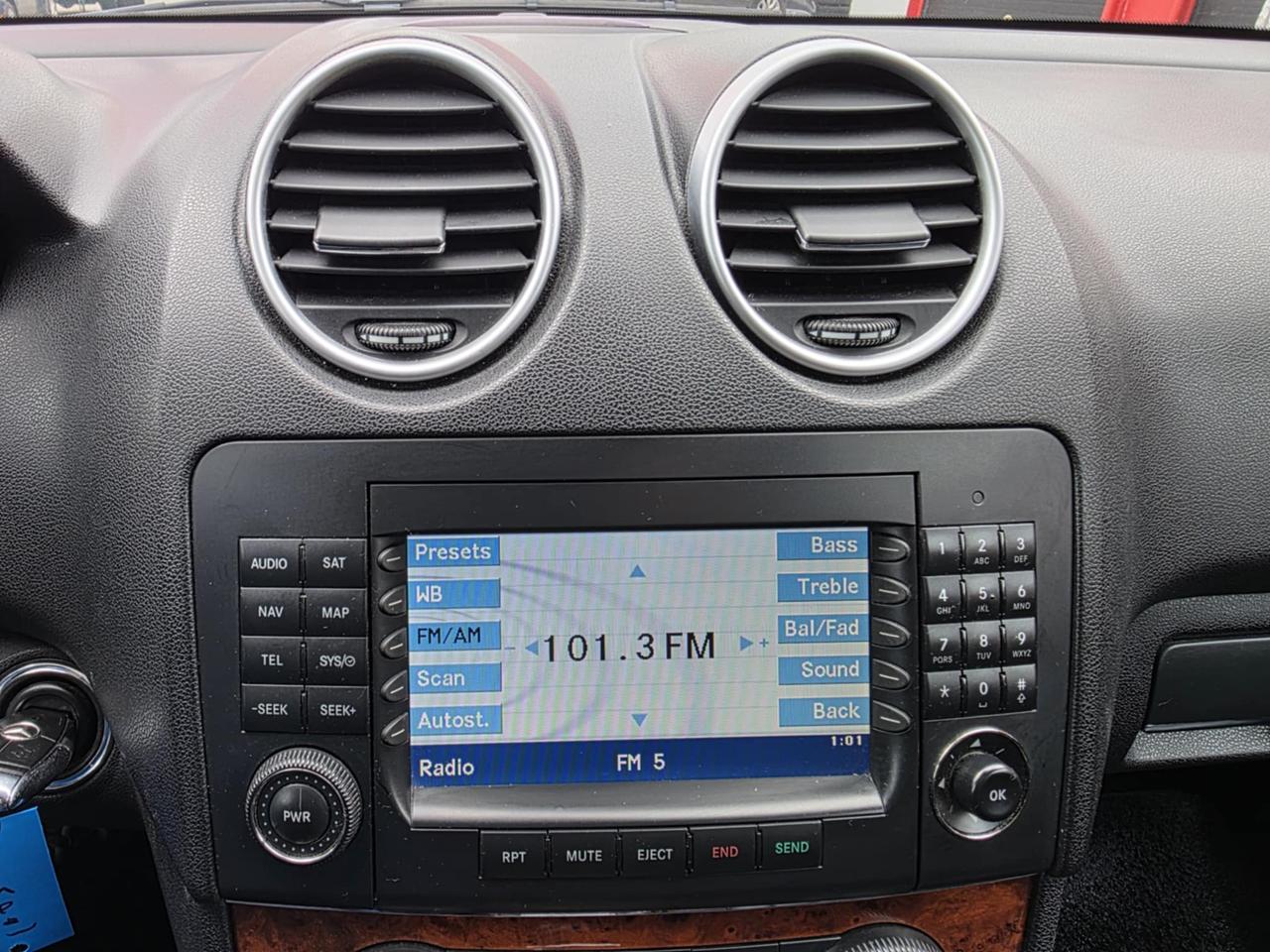2008 Mercedes-Benz M-Class ML 320 CDI 4Matic Diesel Photo