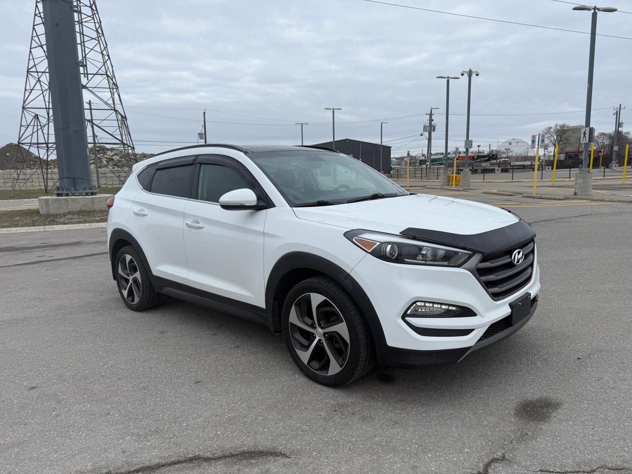 2016 Hyundai Tucson AWD 4DR 1.6L LIMITED Photo2