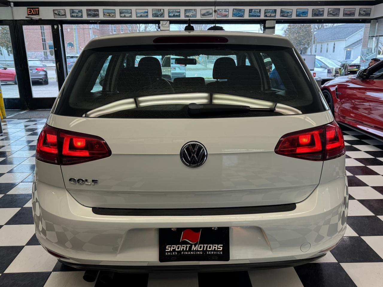 2016 Volkswagen Golf Trendline+Camera+ApplePlay+HeatedSeats+CLEANCARFAX - Photo #6