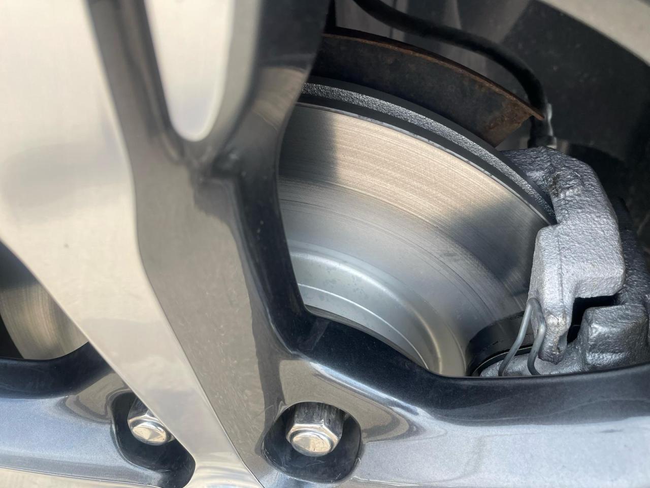 2017 Ford Escape AUTO SE NAVIGATION BLUETOOTH CAMERA H-SEATS Photo4