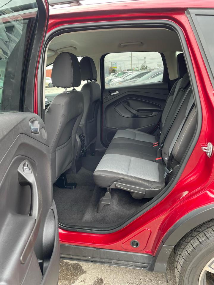 2017 Ford Escape AUTO SE NAVIGATION BLUETOOTH CAMERA H-SEATS Photo
