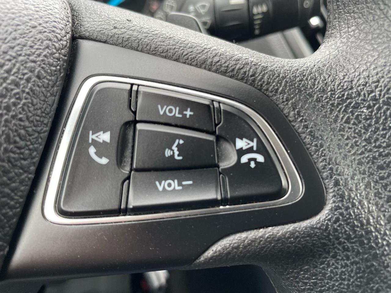 2017 Ford Escape AUTO SE NAVIGATION BLUETOOTH CAMERA H-SEATS Photo