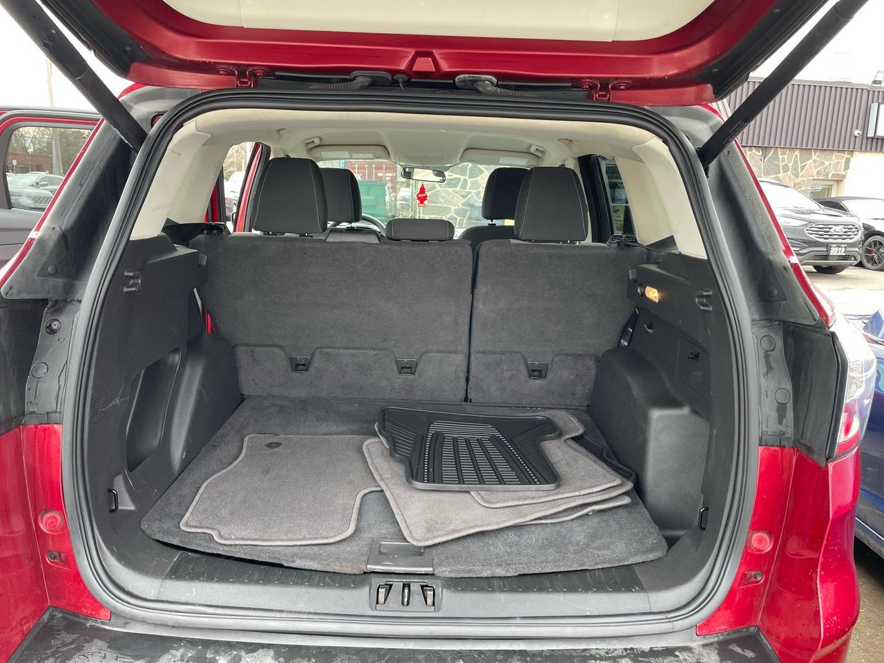 2017 Ford Escape AUTO SE NAVIGATION BLUETOOTH CAMERA H-SEATS Photo