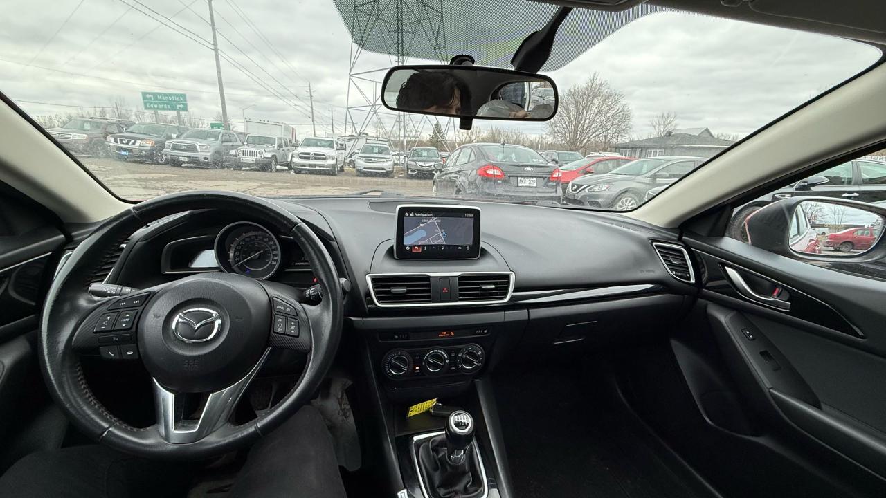 2014 Mazda MAZDA3 GS-SKY - Photo #11