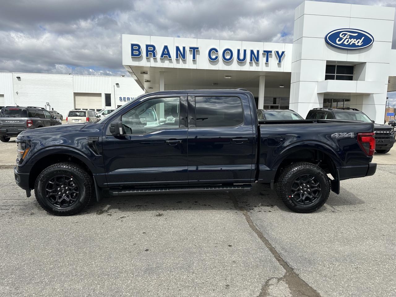 2025 Ford F-150 XLT Photo