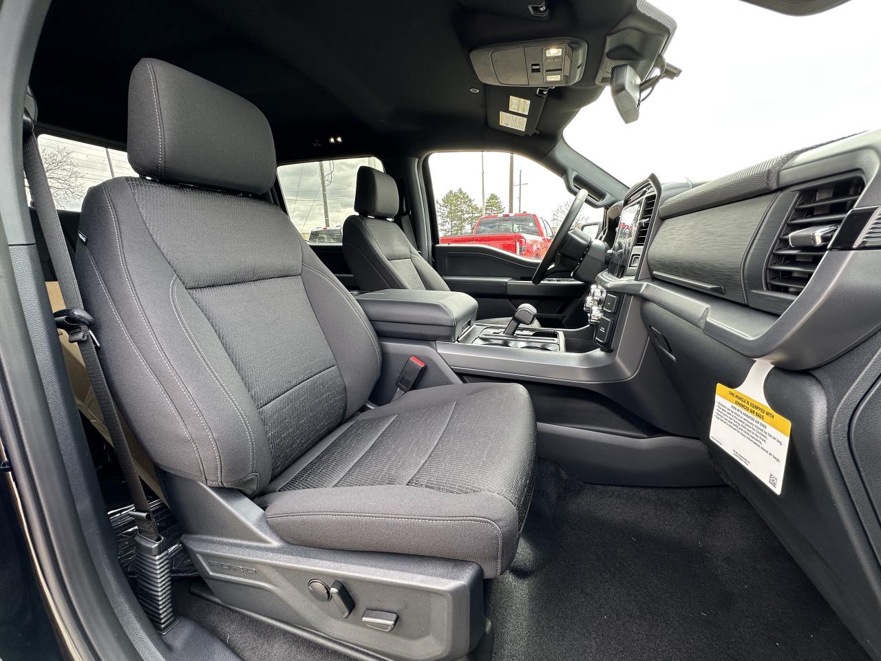 2025 Ford F-150 XLT Photo