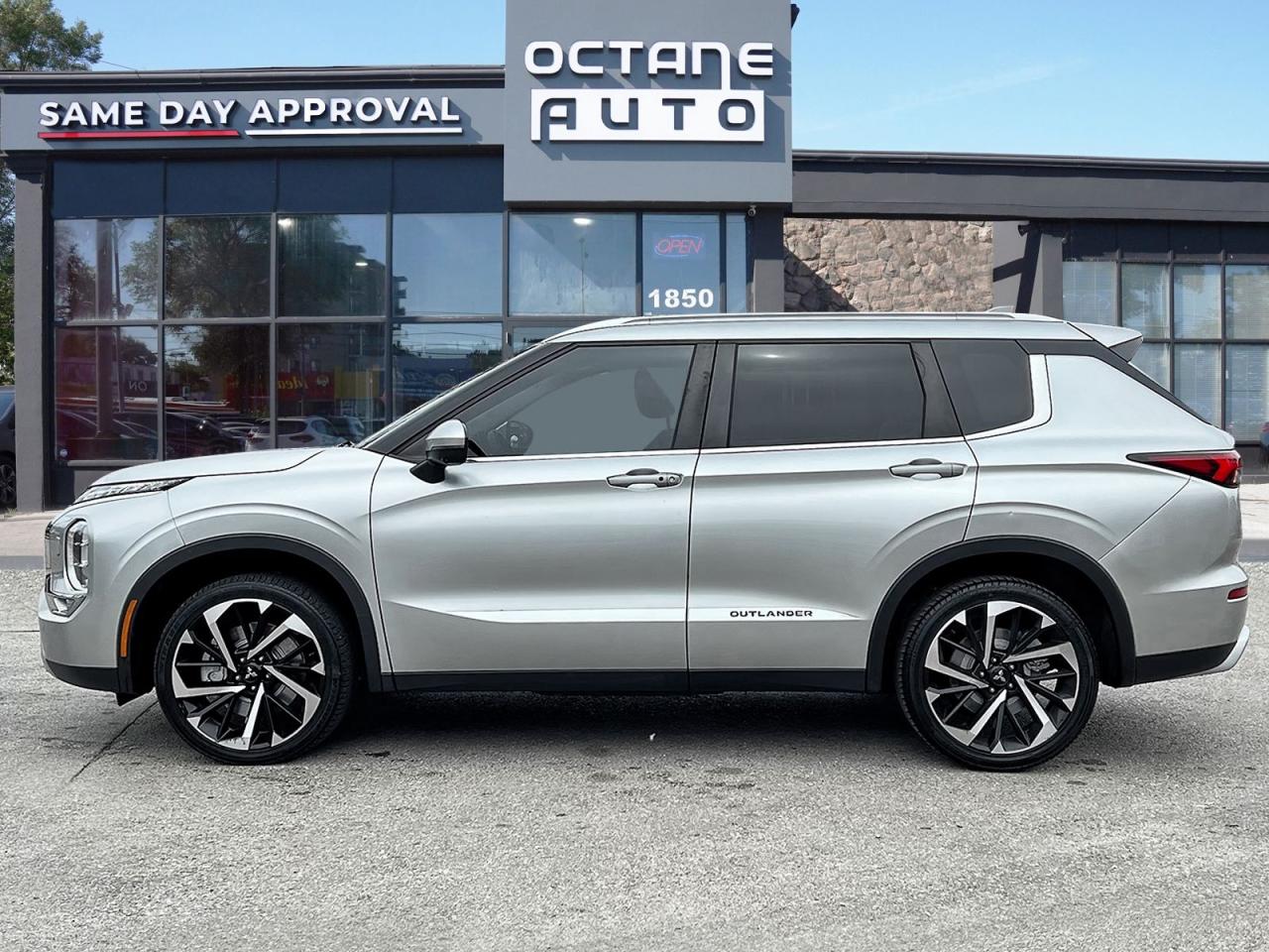 2022 Mitsubishi Outlander SE 4WD - Photo #3