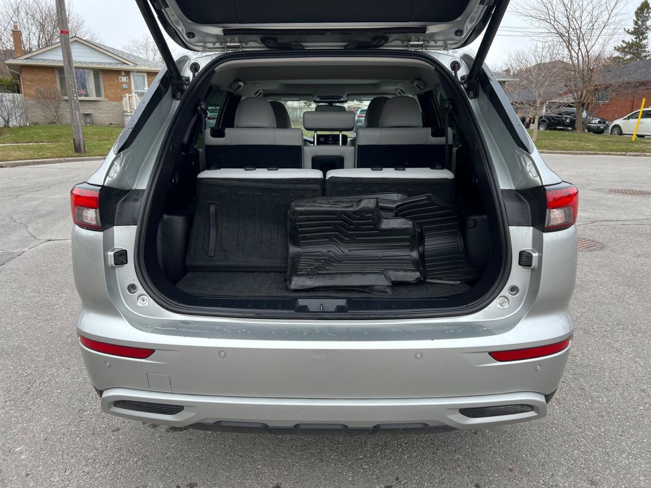 2022 Mitsubishi Outlander SE 4WD - Photo #10