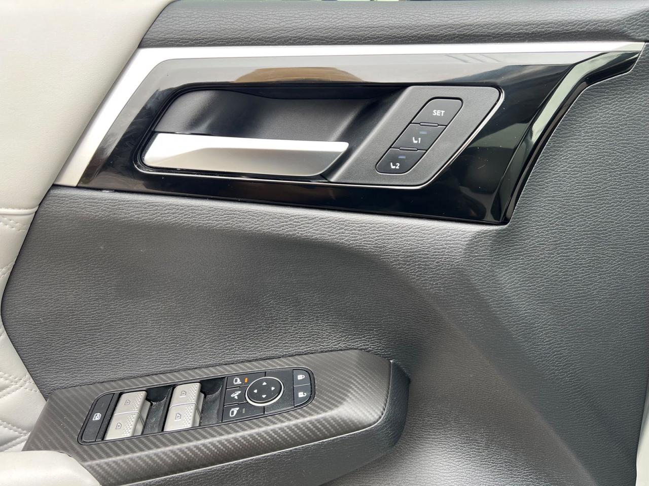 2022 Mitsubishi Outlander SE 4WD - Photo #16