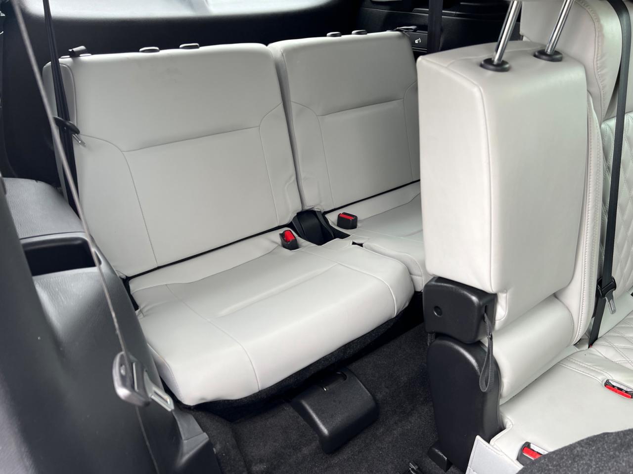 2022 Mitsubishi Outlander SEL S-AWC - Photo #9