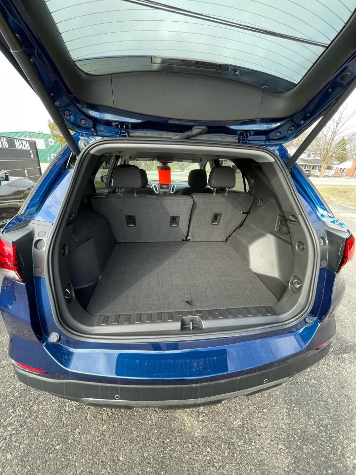 2022 Chevrolet Equinox LT - Photo #4