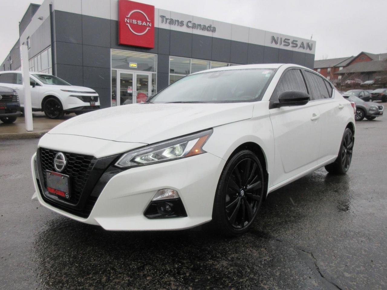 Used 2022 Nissan Altima 2.5 SR Midnight Edition for sale in Peterborough, ON