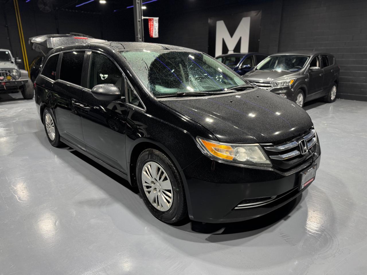 2014 Honda Odyssey LX - Photo #3