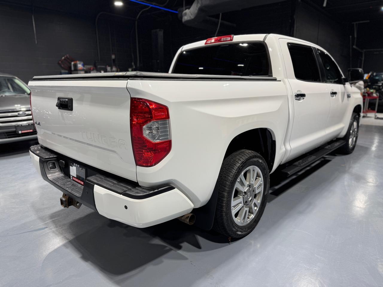 2017 Toyota Tundra 4WD Crewmax 146" 5.7L Platinum 1794 - Photo #5