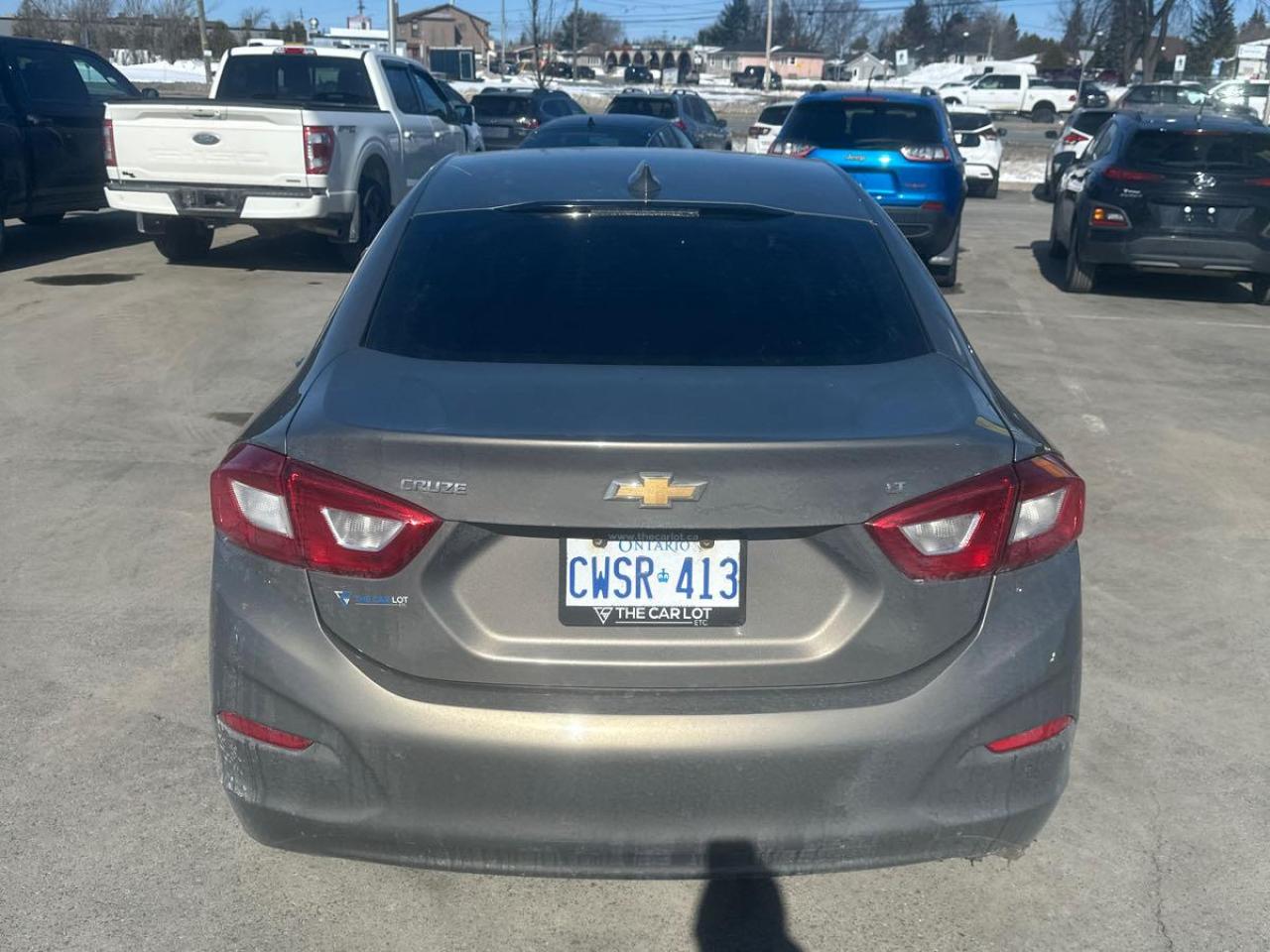 2018 Chevrolet Cruze 4dr Sdn - Photo #4
