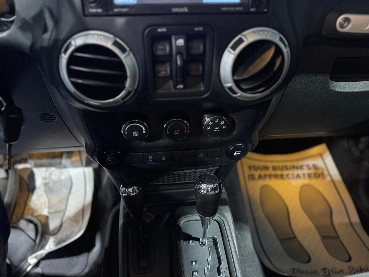 2014 Jeep Wrangler 4WD 4DR SAHARA - Photo #15