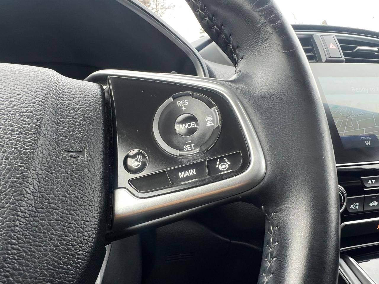 2017 Honda CR-V Touring AWD - Photo #23