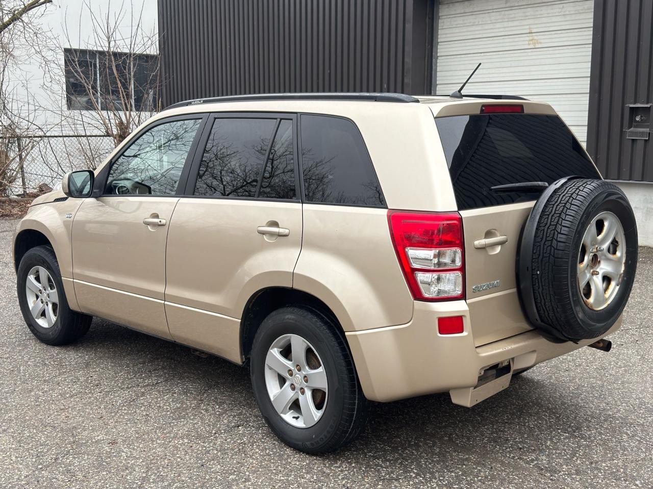 2006 Suzuki Grand Vitara 4dr Manual 4WD Premium - Photo #7