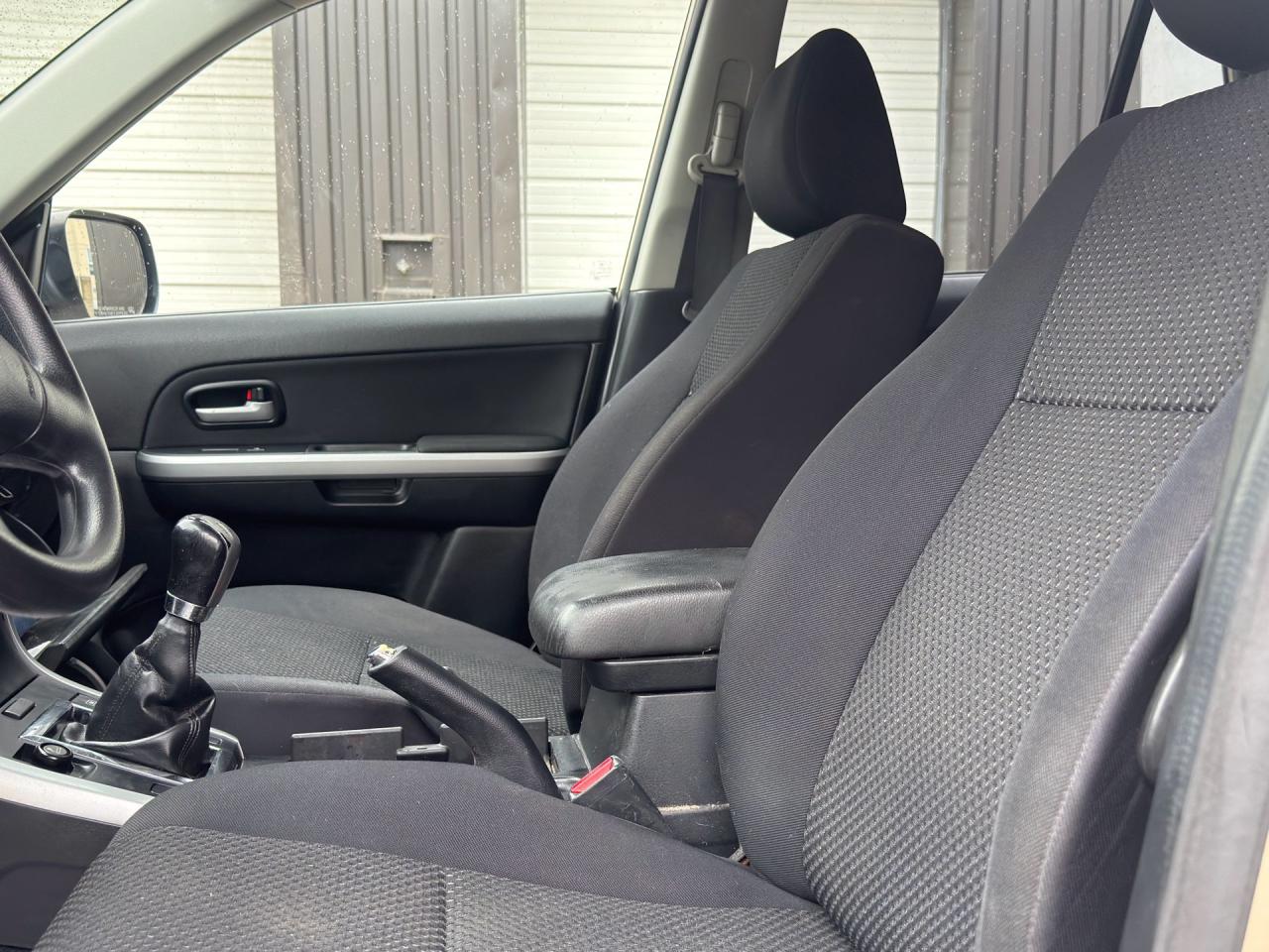 2006 Suzuki Grand Vitara 4dr Manual 4WD Premium - Photo #10