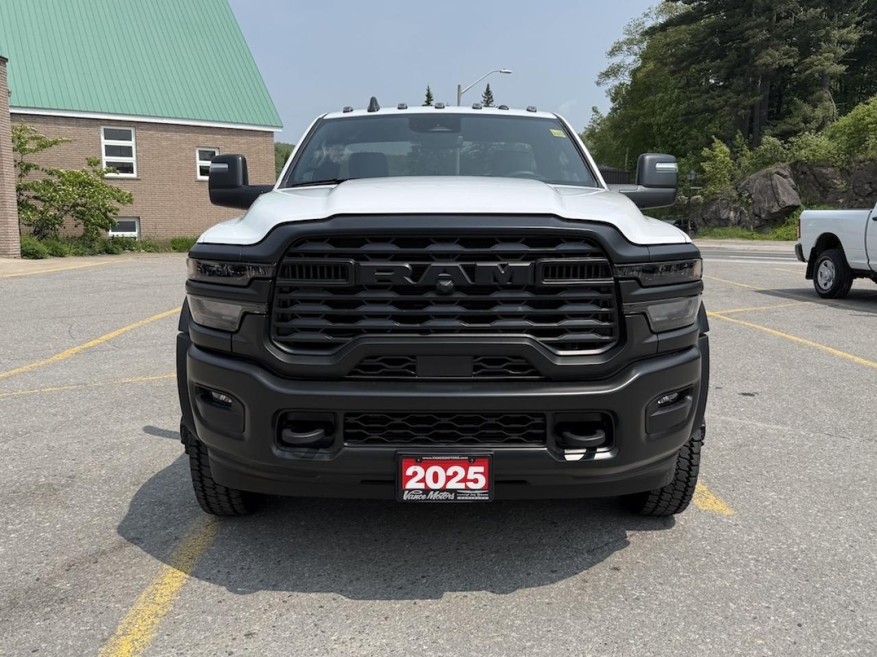 2025 RAM Ram 5500 Cab-Chassis Tradesman 84"-CA 4X4 Photo