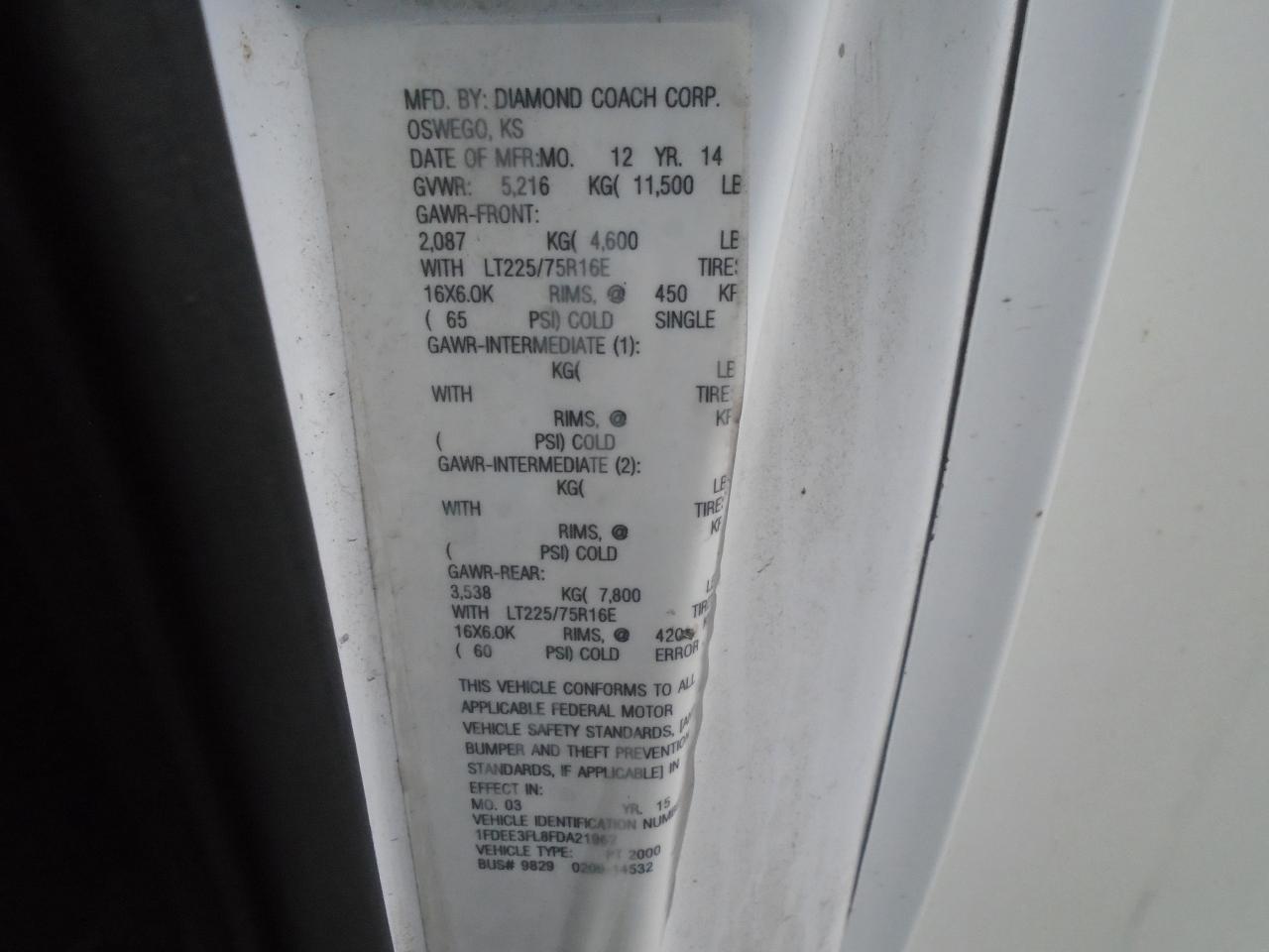 2015 Ford Econoline E-350 Super Duty 138  SRW - Photo #25