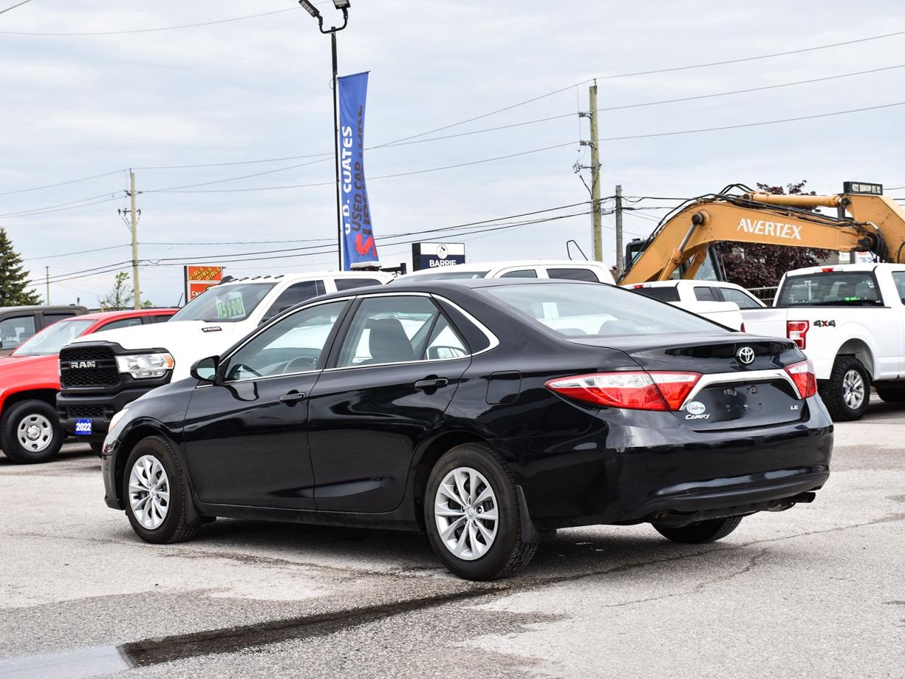 2015 Toyota Camry LE ~Backup Camera ~Bluetooth ~A/C ~LOW KM Photo4